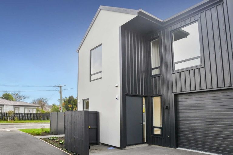Photo of property in 132 Warden Street, Shirley, Christchurch, 8013