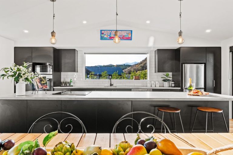 Photo of property in 17 Sandford Terrace, Lower Shotover, Queenstown, 9304