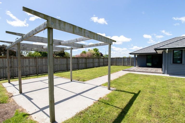 Photo of property in 39 Costello Drive, Ngatea, 3503