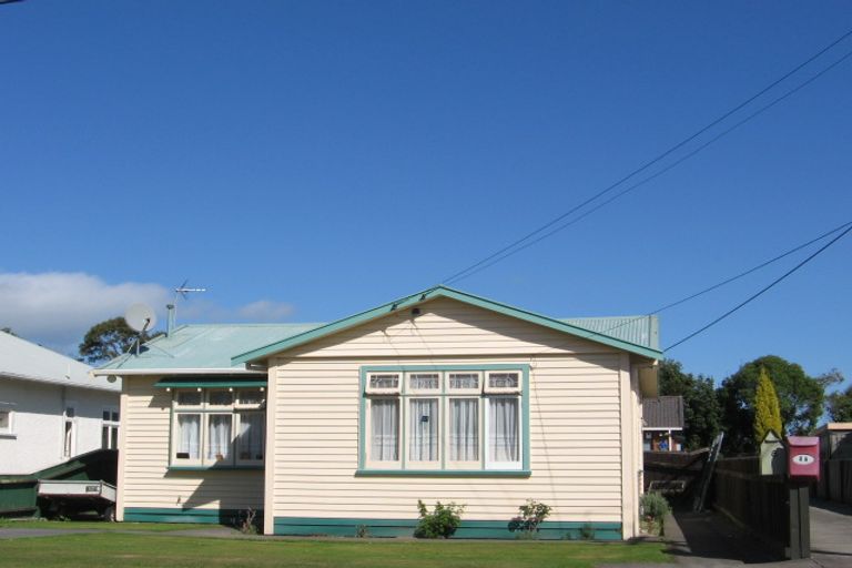 Photo of property in 8 Bracken Street, Petone, Lower Hutt, 5012