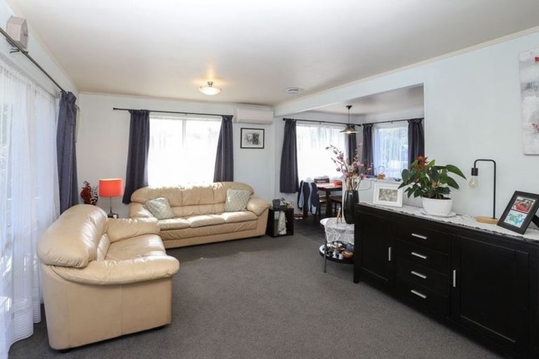 Photo of property in 12 Camden Place, Pukete, Hamilton, 3200