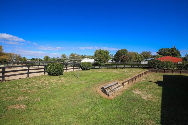 Photo of property in 229 Racecourse Road, Cambridge, 3493