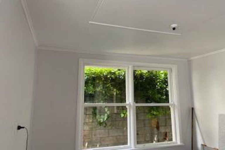 Photo of property in 1 Lee Place, Bader, Hamilton, 3206