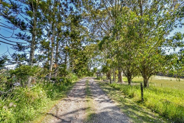 Photo of property in 55 Russell Road, Wainui, Silverdale, 0992