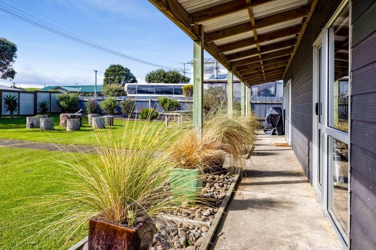 Photo of property in 25 Hira Street, Ohawe, Hawera, 4671