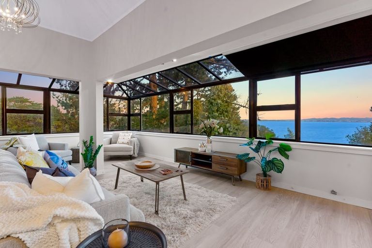 Photo of property in 78 Island Bay Road, Beach Haven, Auckland, 0626