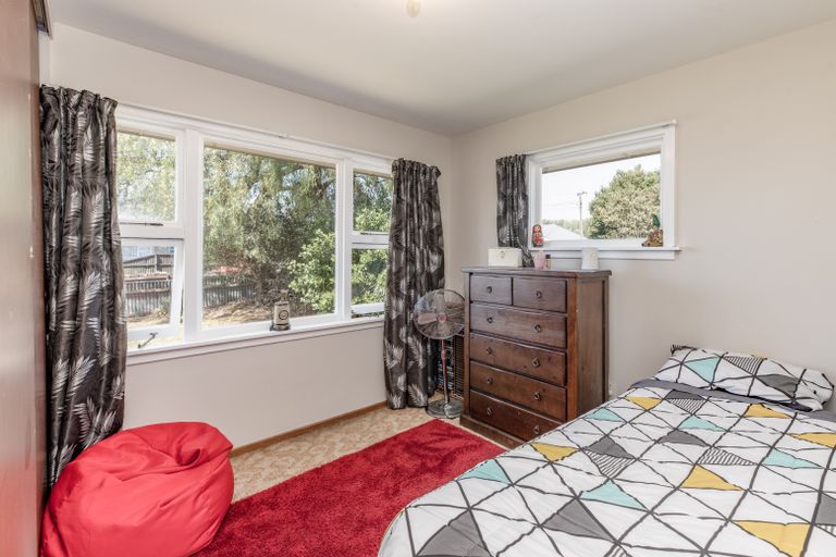 Photo of property in 17 Ariel Place, Aranui, Christchurch, 8061