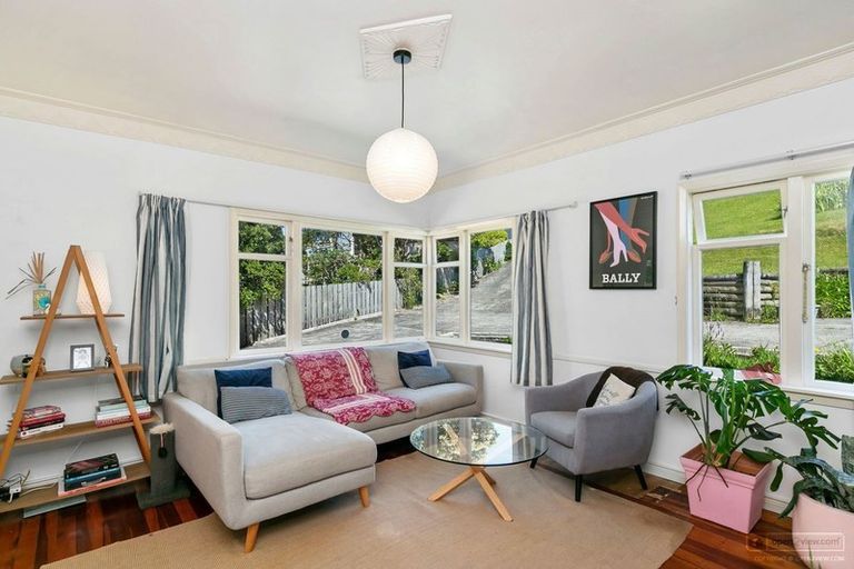 Photo of property in 46 Whanake Street, Titahi Bay, Porirua, 5022