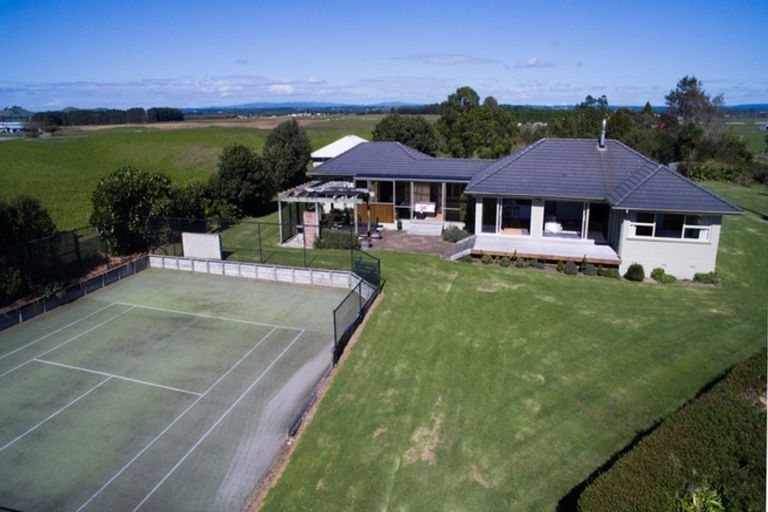 Photo of property in 156 Pukehina Beach Road, Pukehina, Te Puke, 3189