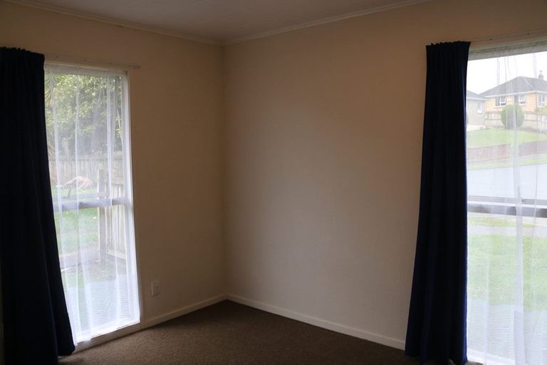 Photo of property in 12 Emere Place, Meremere, Mercer, 2474