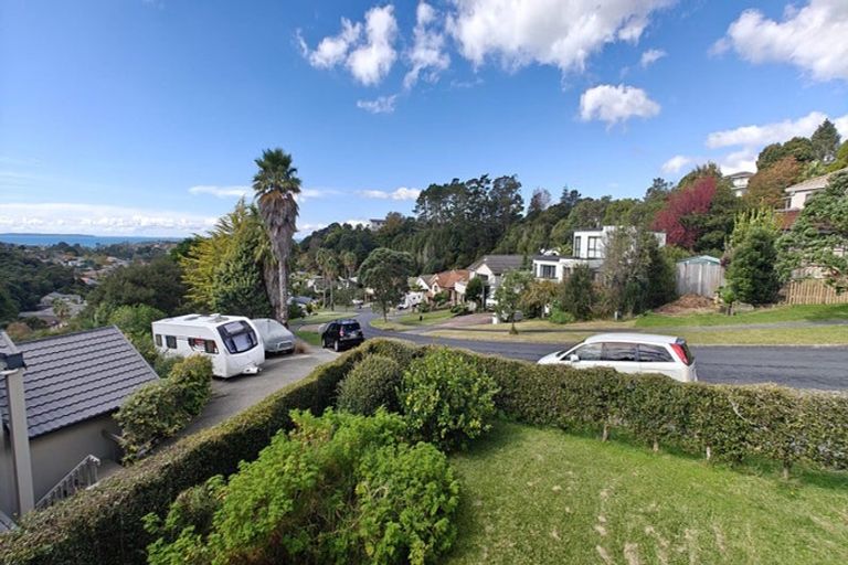 Photo of property in 1 Glenreagh Place, Torbay, Auckland, 0630