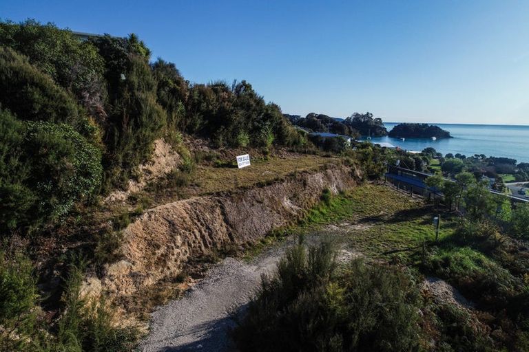 Photo of property in 30 Kotare Place, Kaiteriteri, Motueka, 7197