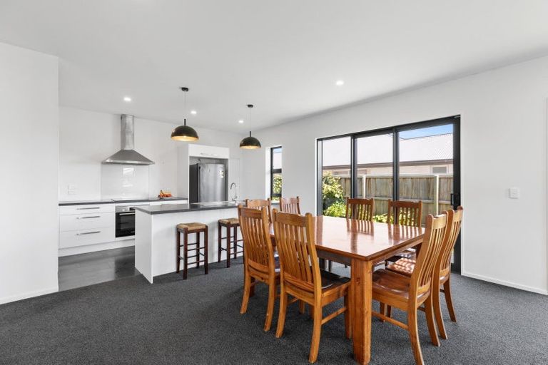 Photo of property in 25 Chris Drive, Rolleston, 7614