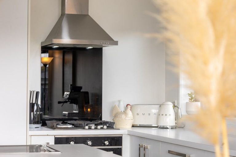 Photo of property in 9 Aqua Way, Paraparaumu, 5032