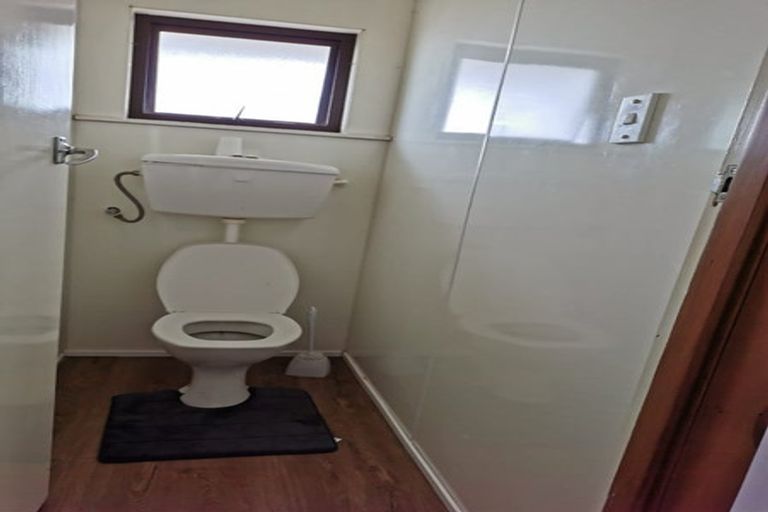 Photo of property in 20a Kenley Place, Avondale, Auckland, 1026