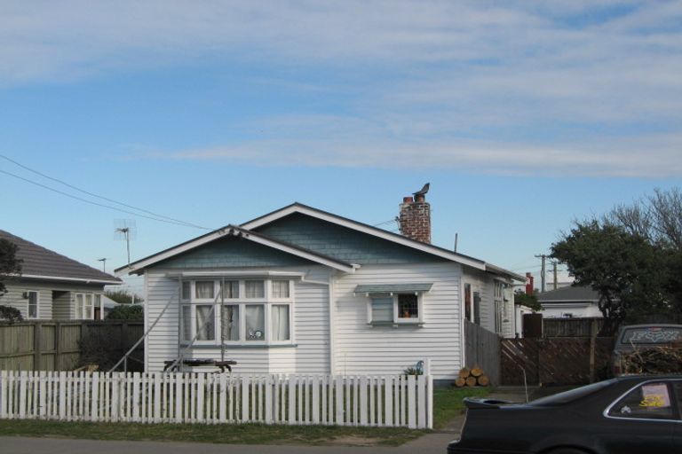 Photo of property in 20 Oram Avenue, New Brighton, Christchurch, 8061
