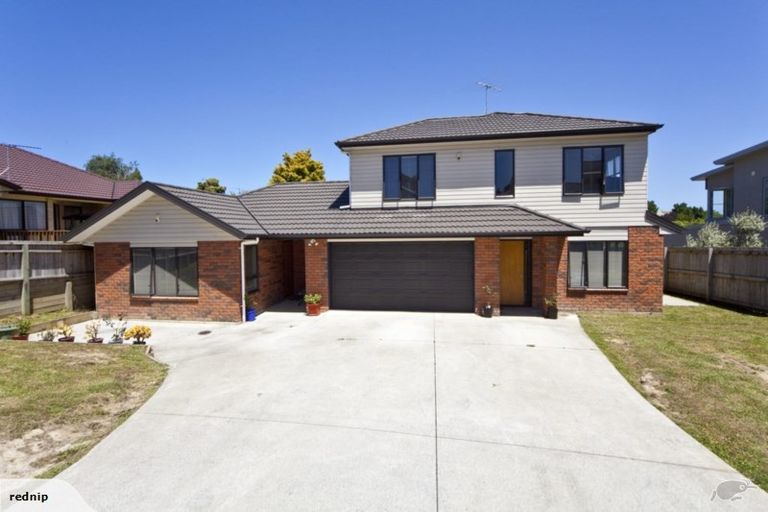 Photo of property in 3 Jomard Terrace, Northcross, Auckland, 0632