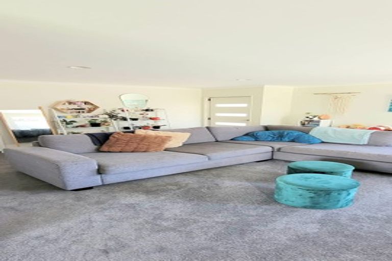 Photo of property in 25 Silvan Place, Bell Block, New Plymouth, 4312