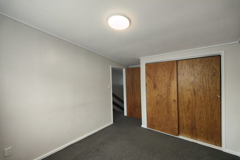 Photo of property in 5/21 Collins Avenue, Tawa, Wellington, 5028