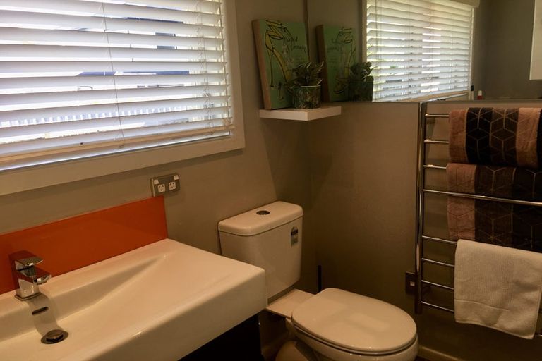 Photo of property in 1/27 Picton Avenue, Riccarton, Christchurch, 8011