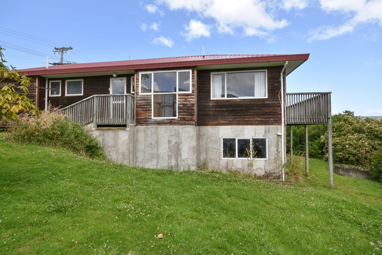 Photo of property in 20 Bayne Terrace, Macandrew Bay, Dunedin, 9014