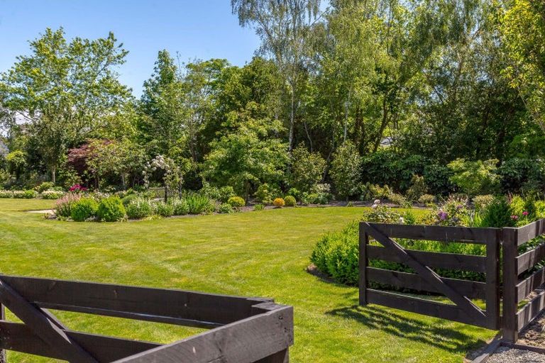 Photo of property in 95d Kuratawhiti Street, Greytown, 5794