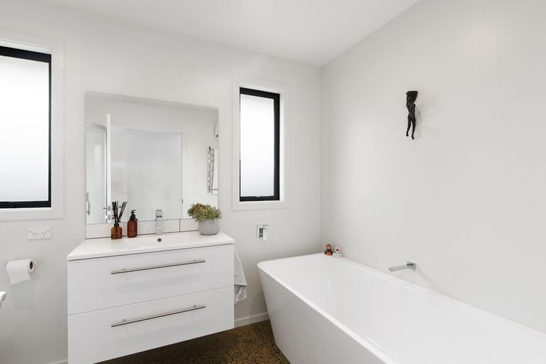 Photo of property in 85 Strauss Drive, Rolleston, 7614