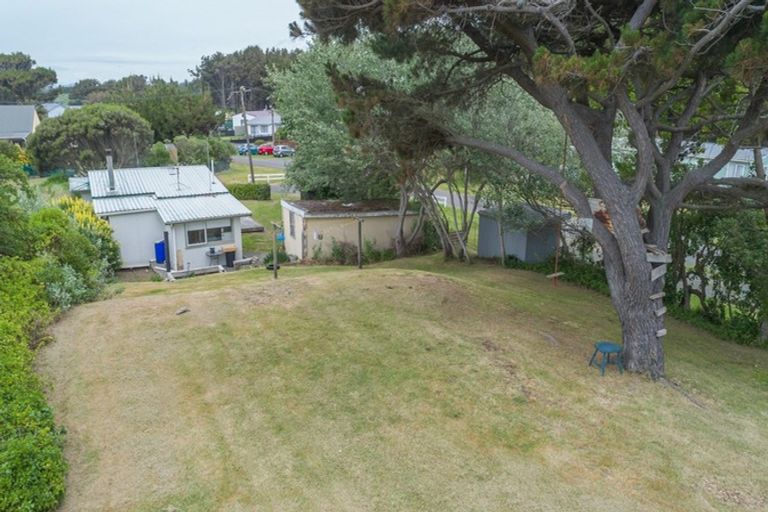 Photo of property in 36 Muapoko Street, Himatangi Beach, Foxton, 4891