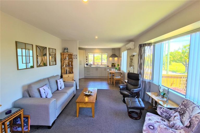 Photo of property in 120a Avondale Road, Avondale, Christchurch, 8061