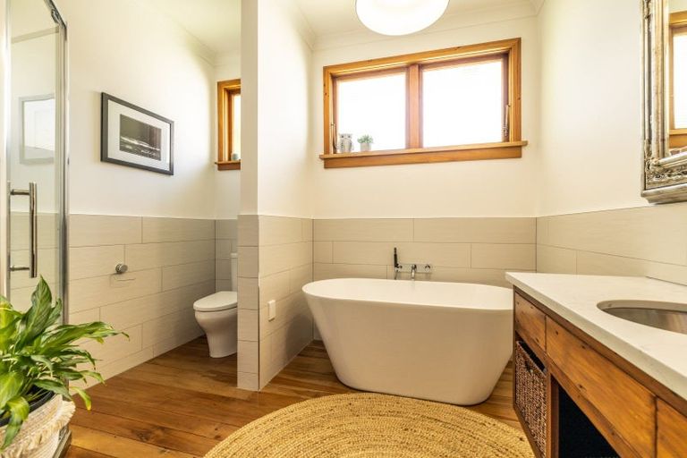 Photo of property in 14 Simla Avenue, Havelock North, 4130