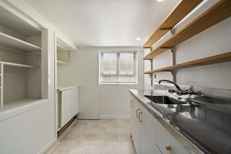 Photo of property in 1/22 Onepoto Road, Hauraki, Auckland, 0622