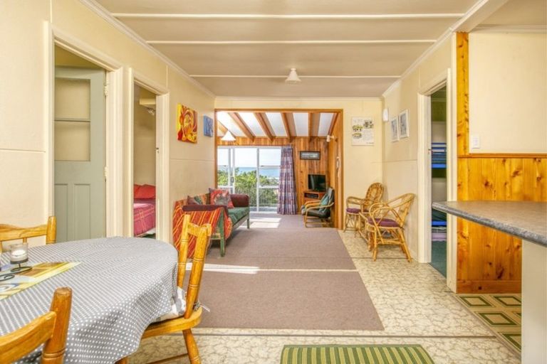 Photo of property in 273 Mataikona Road, Mataikona, Tinui, 5889