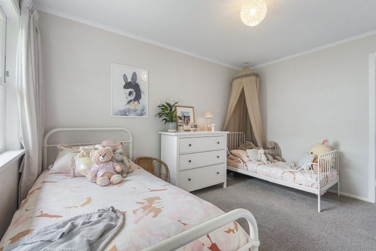 Photo of property in 6 Norglen Lane, Riverhead, 0820