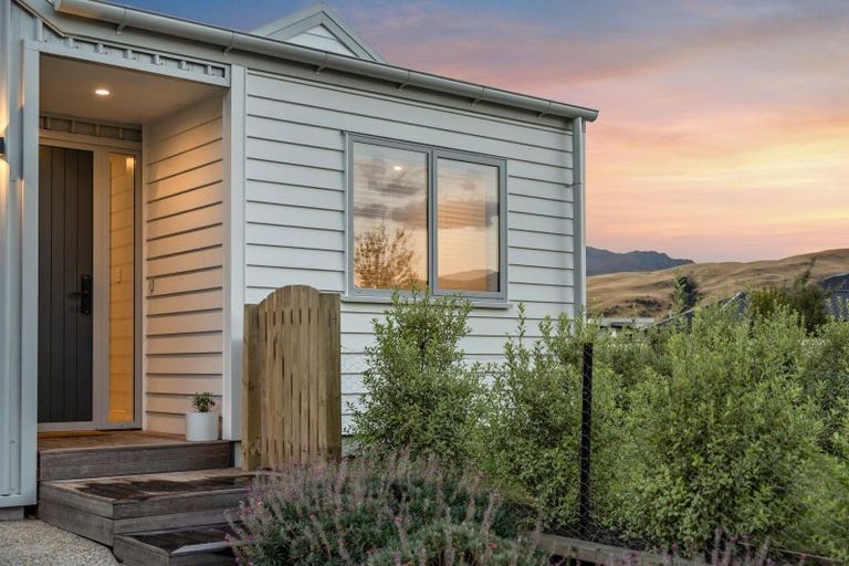 Photo of property in 16 Springfield Road, Lower Shotover, Queenstown, 9304