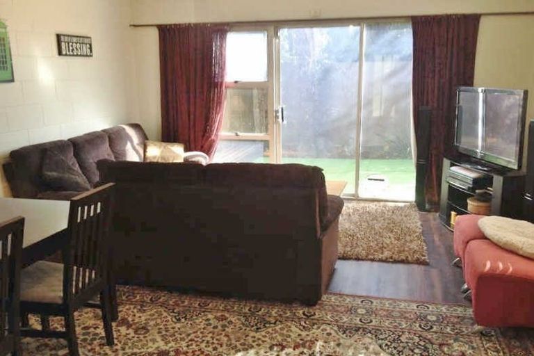 Photo of property in 1/37 Geraldine Street, Edgeware, Christchurch, 8013