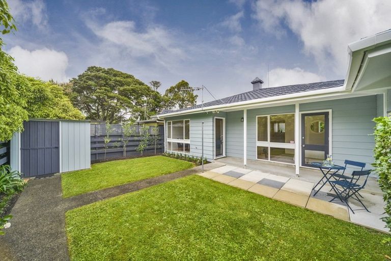 Photo of property in 13b Colombo Street, Hokowhitu, Palmerston North, 4410