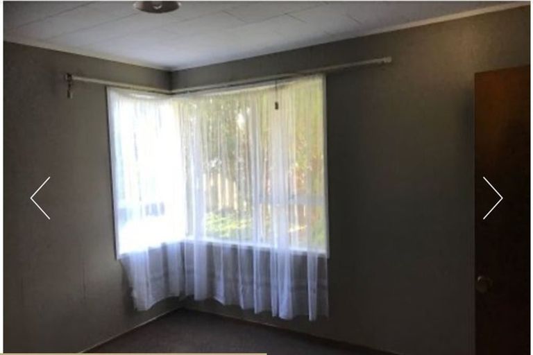 Photo of property in 11 Medina Place, Half Moon Bay, Auckland, 2012