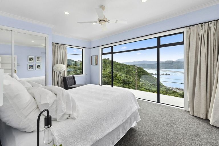 Photo of property in 77 Sidlaw Street, Strathmore Park, Wellington, 6022