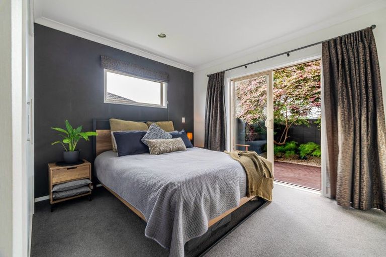 Photo of property in 19 Meridian Grove, Kelvin Grove, Palmerston North, 4414
