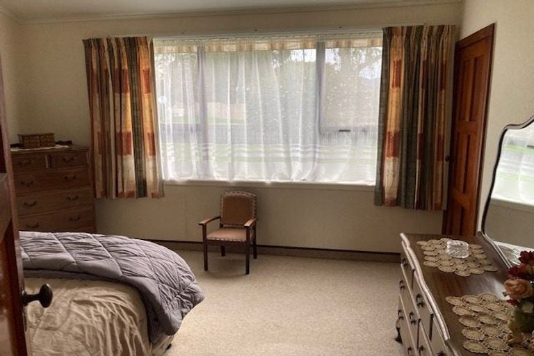 Photo of property in 16 Cameron Road, Te Puke, 3119