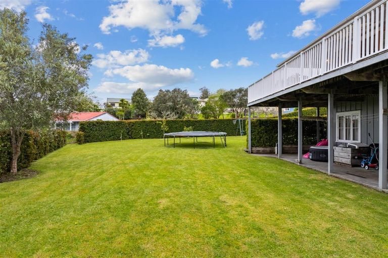 Photo of property in 13 Ash Grove, Maungaturoto, 0520