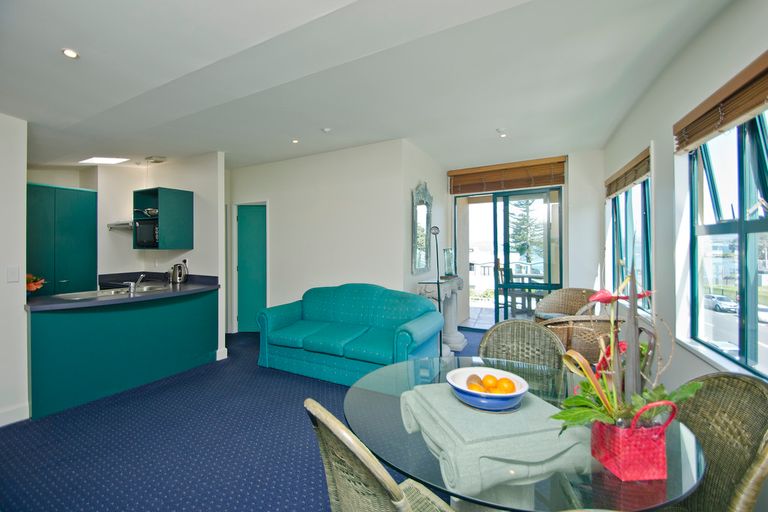 Photo of property in 304/6 Adams Avenue, Mount Maunganui, 3116