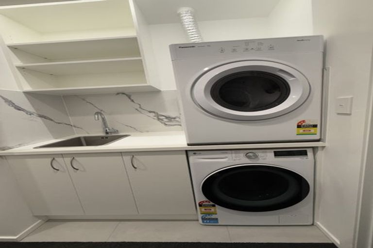 Photo of property in 14 Carina Crescent, Torbay, Auckland, 0630