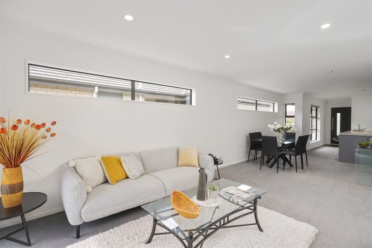 Photo of property in 21 Philippe Avenue, Yaldhurst, Christchurch, 8042