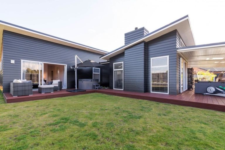 Photo of property in 155 Victory Drive, Wharewaka, Taupo, 3330