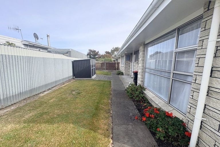Photo of property in 4/31 Middle Road, Havelock North, 4130