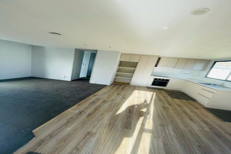 Photo of property in 2/13 Rollerson Street, Papakura, 2110