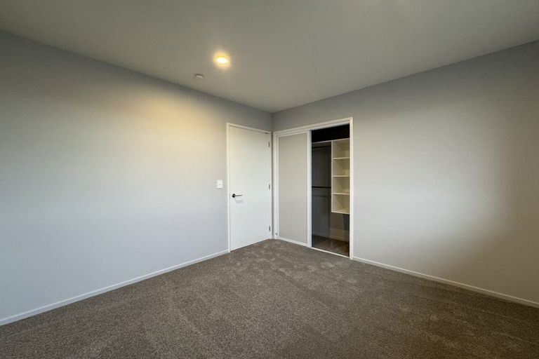 Photo of property in 2/232 Marine Parade, New Brighton, Christchurch, 8061
