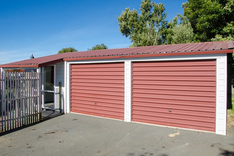 Photo of property in 111 Ashmore Street, Halfway Bush, Dunedin, 9010