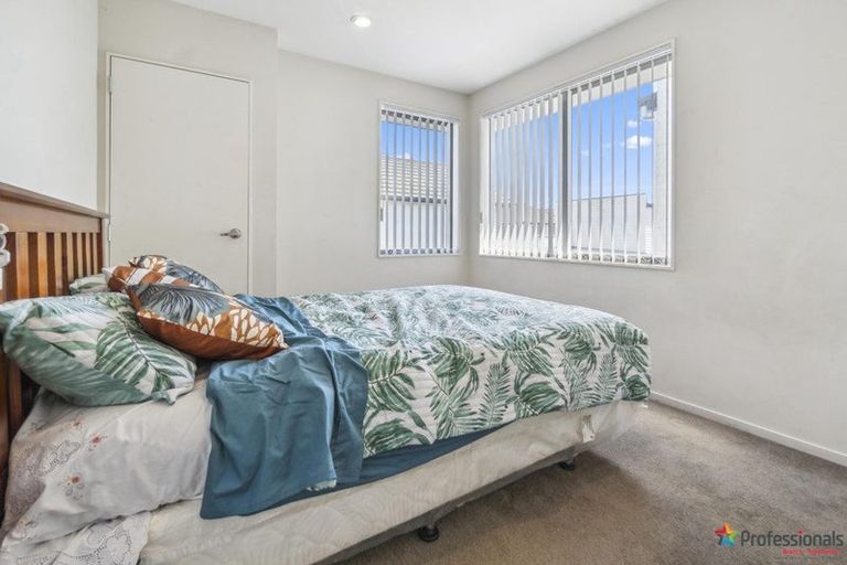 Photo of property in 192 Porchester Road, Takanini, 2112